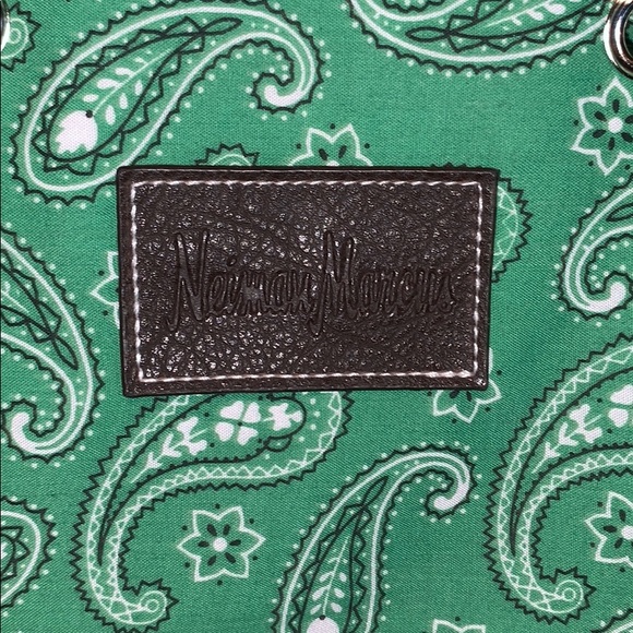 NEIMAN MARCUS BANDANA BAGS IN GREEN, RED & BLUE - Picture 2 of 8